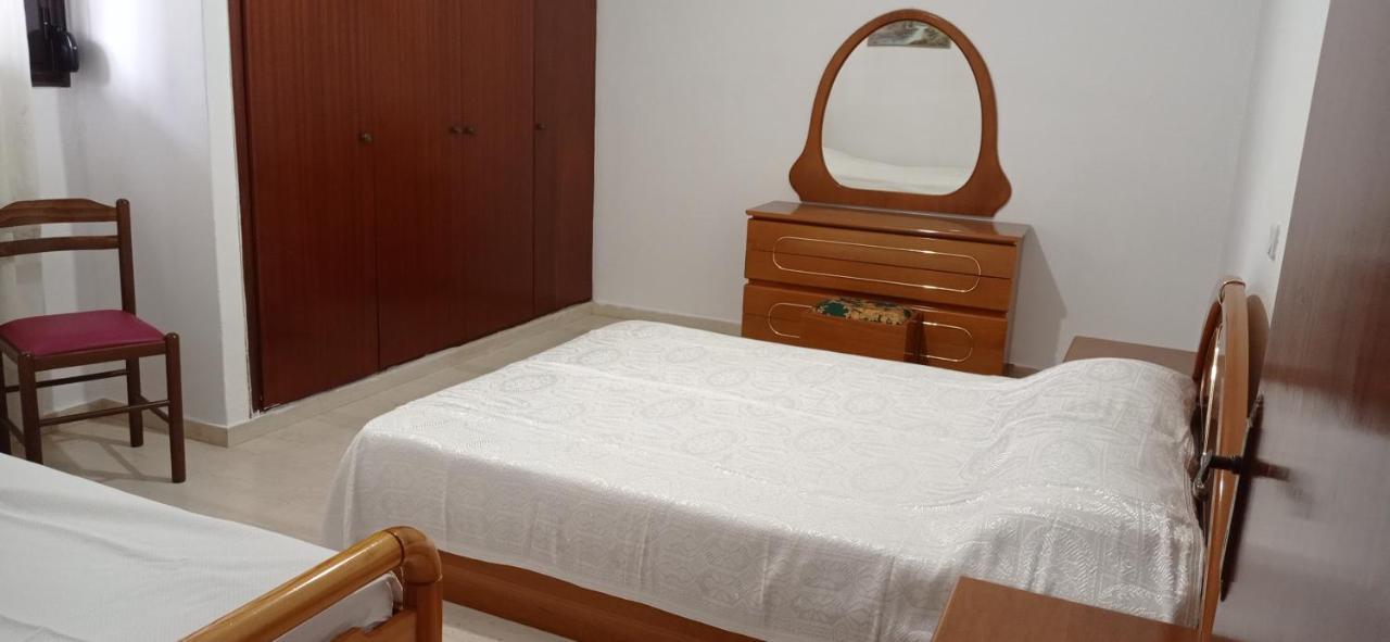 Ευρύχωρο Και Άνετο Διαμέρισμα Στην Ιτέα Joanna'S Apartment Kirra Esterno foto