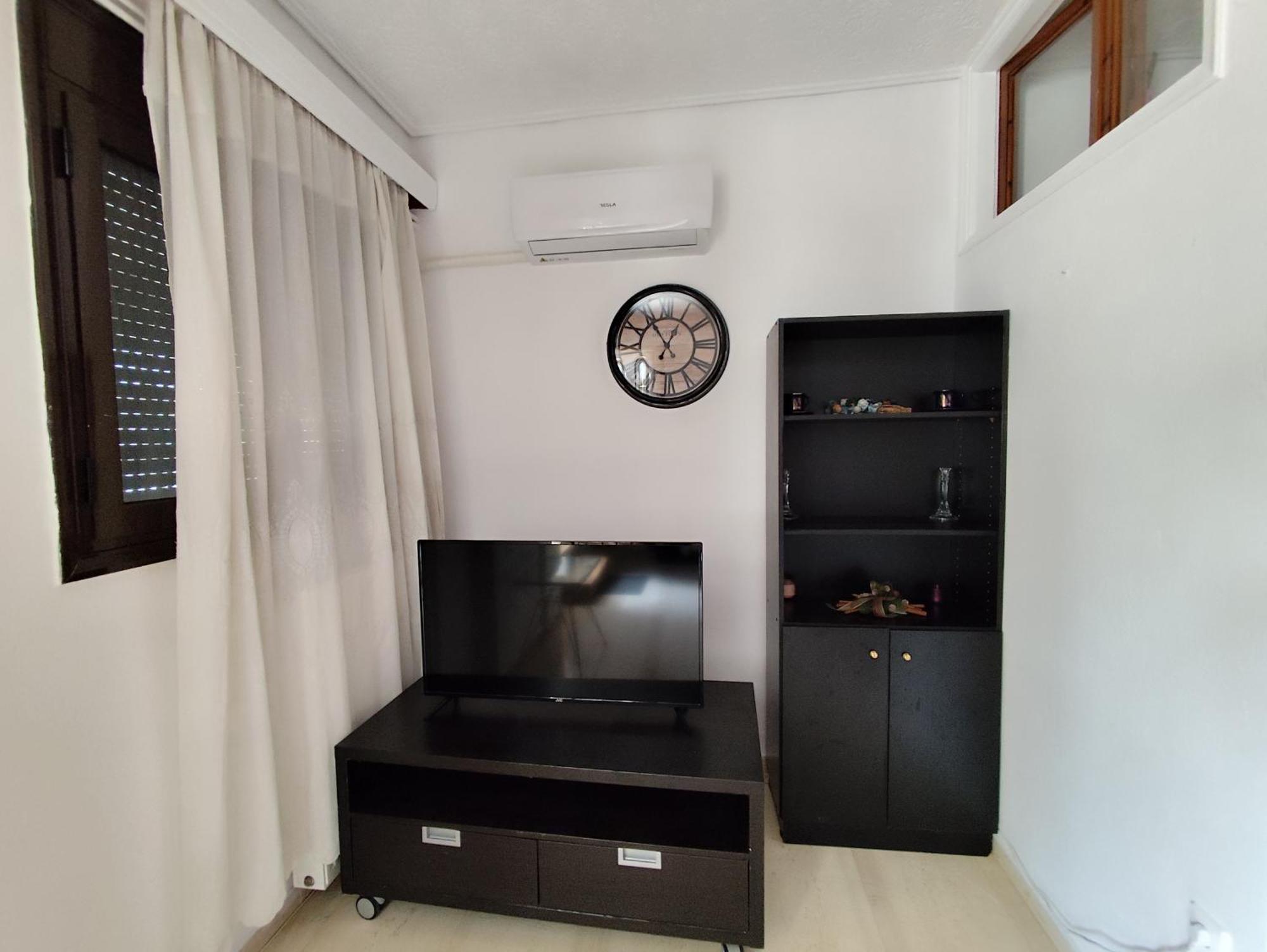 Ευρύχωρο Και Άνετο Διαμέρισμα Στην Ιτέα Joanna'S Apartment Kirra Esterno foto